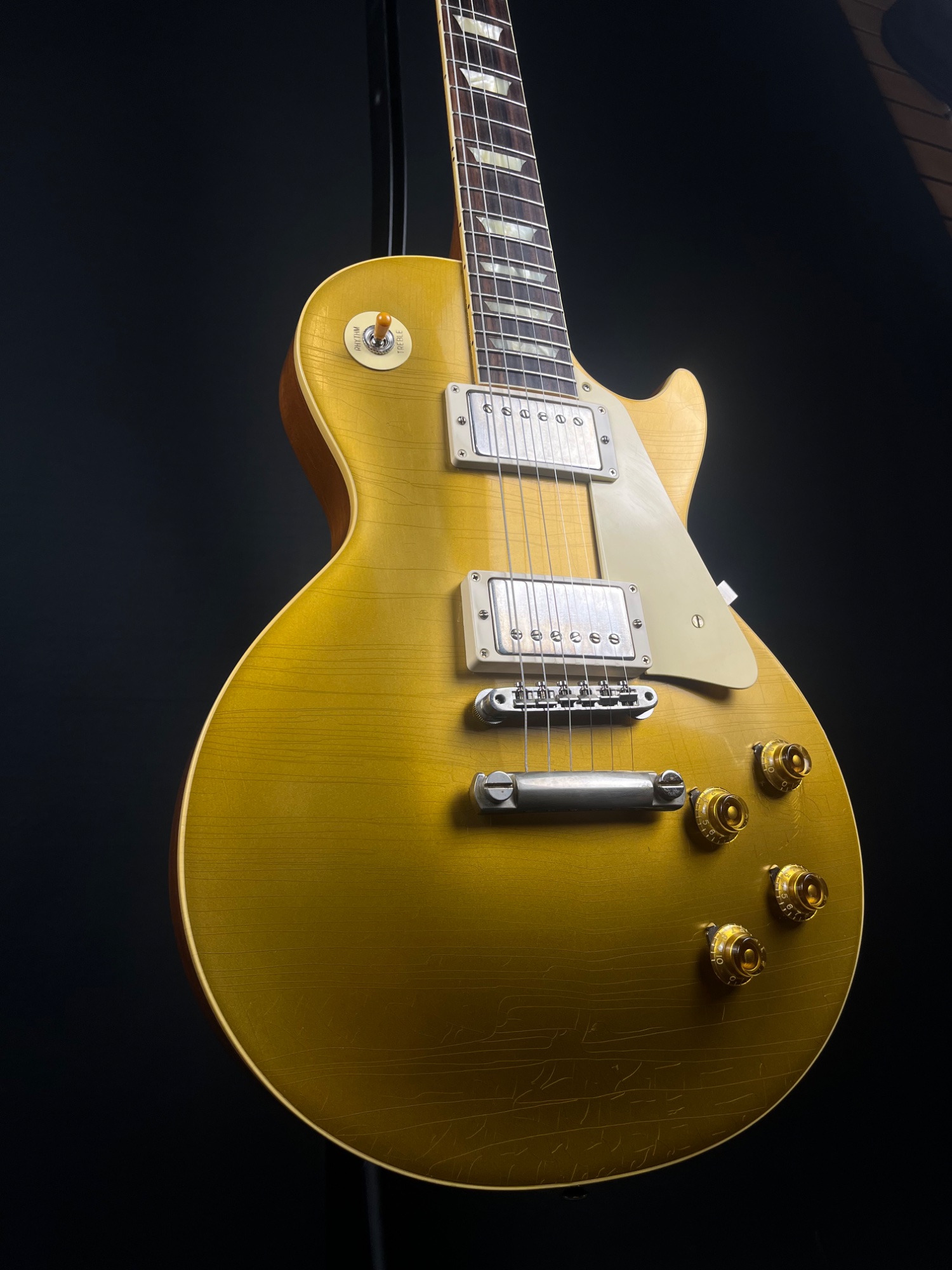 Gibson Custom Shop Murphy Lab Ultra Lite '57 Les Paul Goldtop - CONSIGNMENT &mdash; view 5