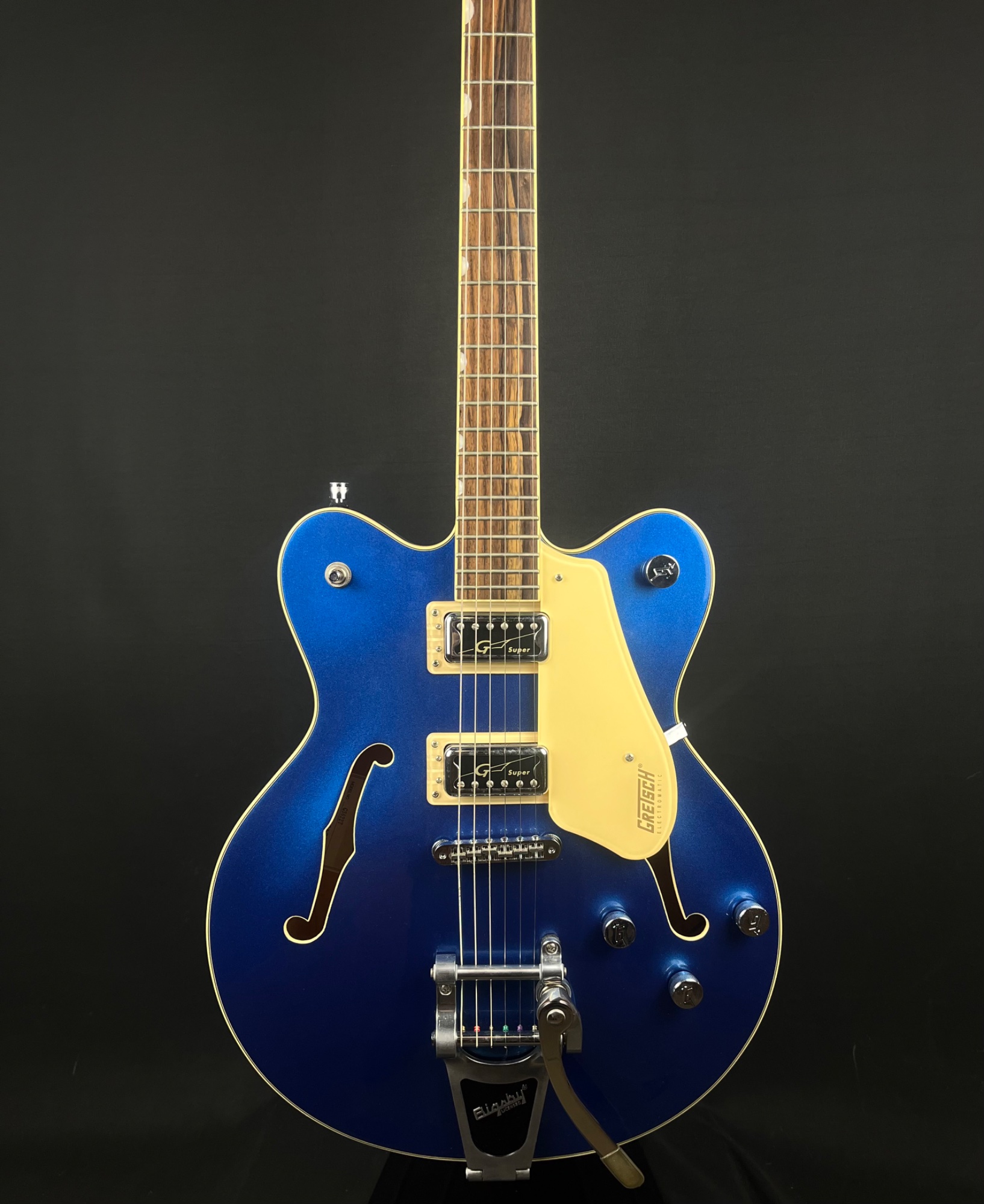 Gretsch G5622T Electromatic w/Case - CONSIGNMENT &mdash; view 3