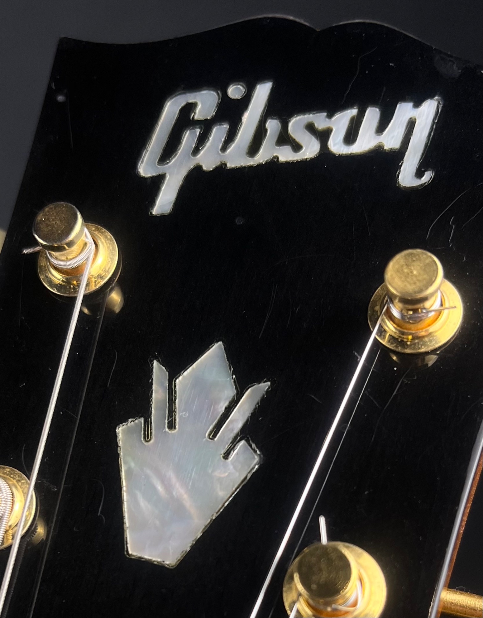 Gibson 1998 Nighthawk ST-2 Standard w/OHSC - CONSIGNMENT &mdash; view 11